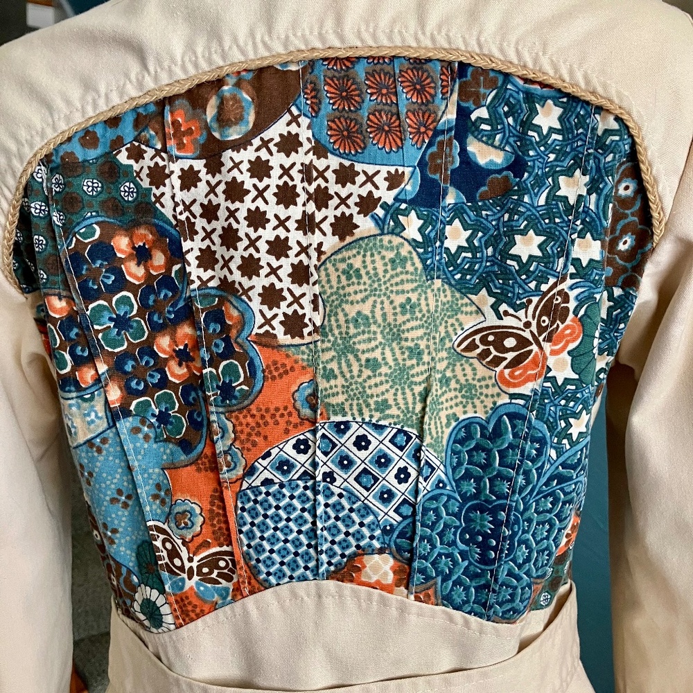 Vintage 70s Japanese Floral Patchwork Ivory Hooded Cotton Canvas Coat S/M - Picture 4 of 10